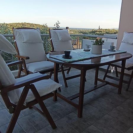 Elea Appartement Kalamáta Buitenkant foto