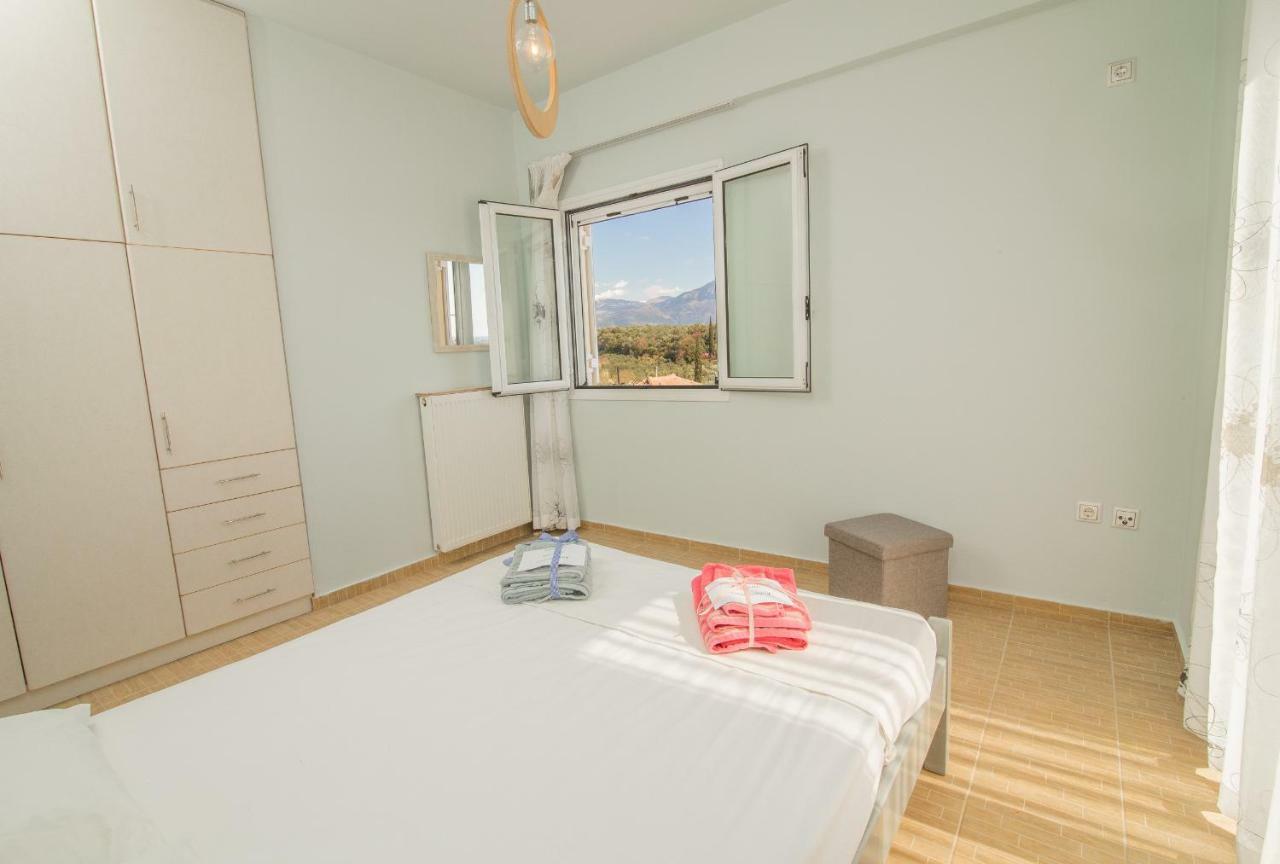 Elea Appartement Kalamáta Buitenkant foto